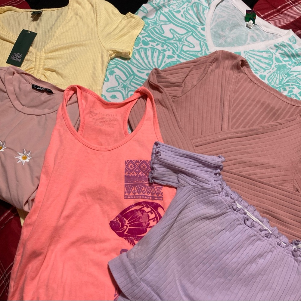 Lot Of 7 Misses/women size S Tops SHEIN, Wild Fable, Athletic, New And Preowned